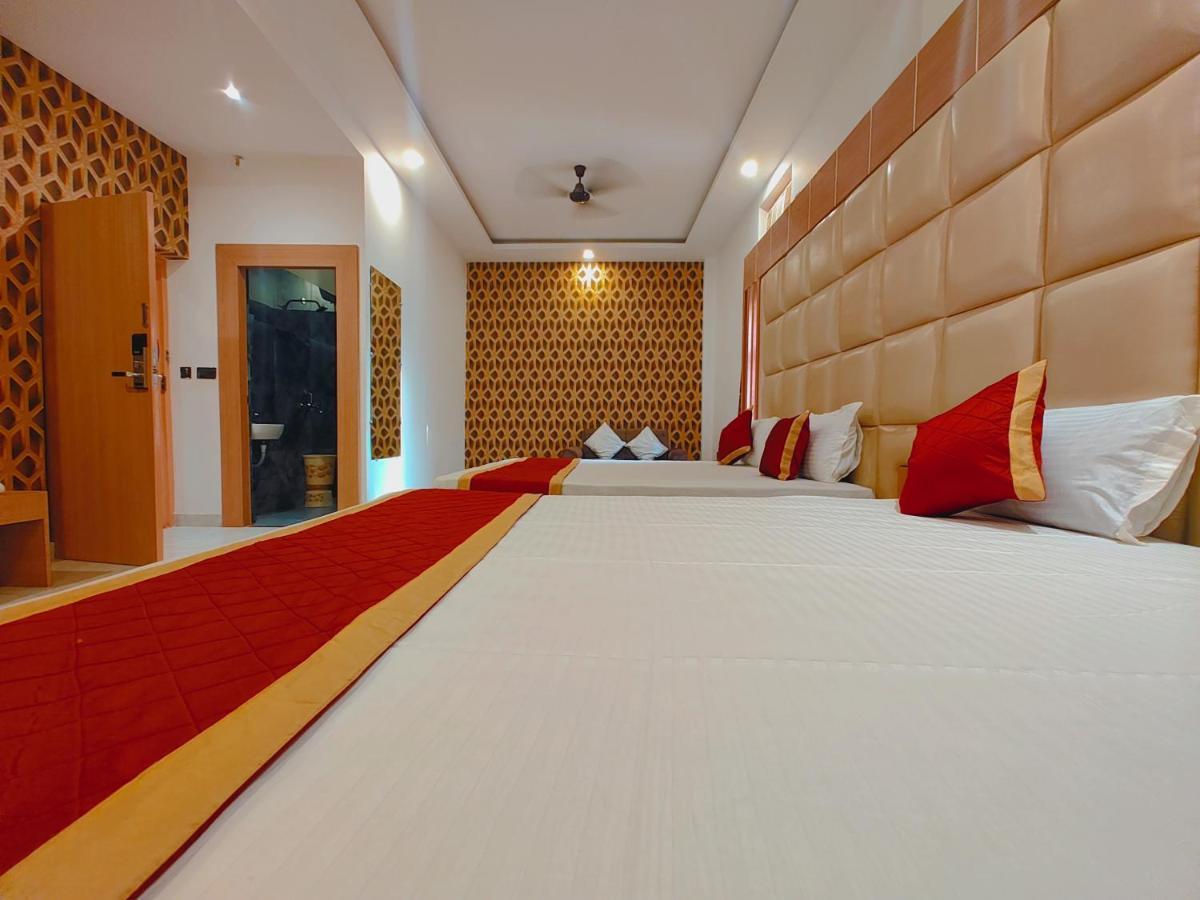 Avadh Sunshine Palace Hotel And Resort Ayodhya Buitenkant foto