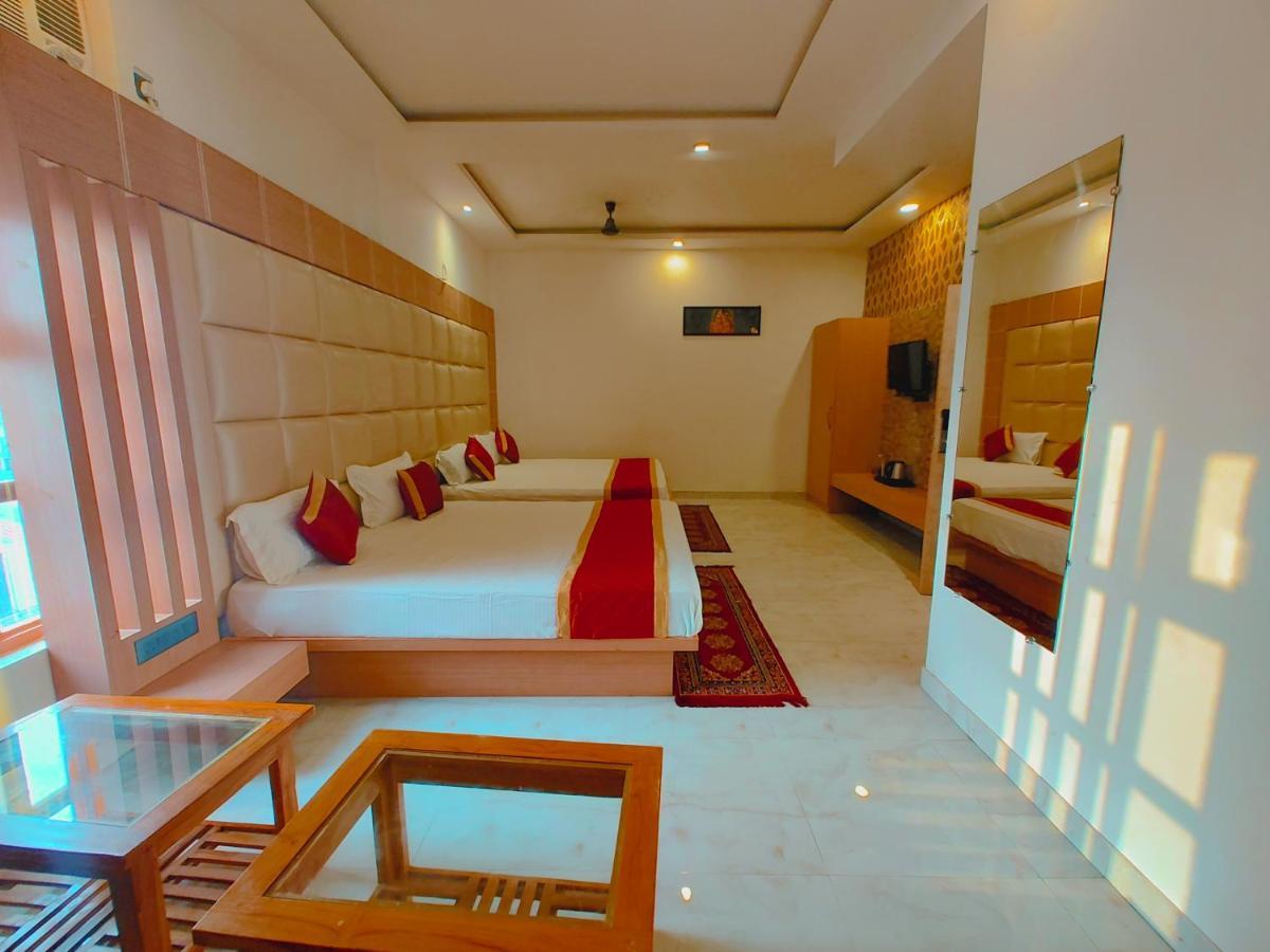 Avadh Sunshine Palace Hotel And Resort Ayodhya Buitenkant foto