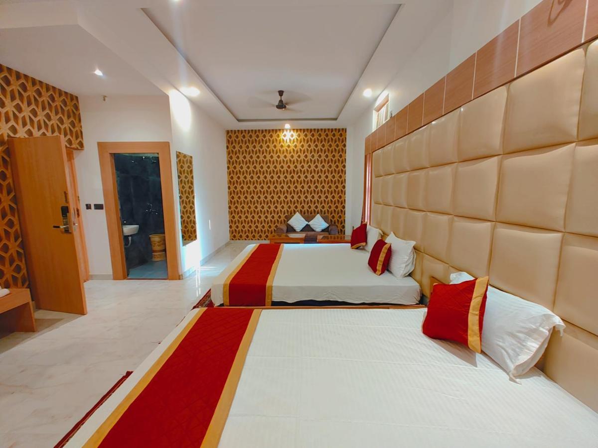 Avadh Sunshine Palace Hotel And Resort Ayodhya Buitenkant foto