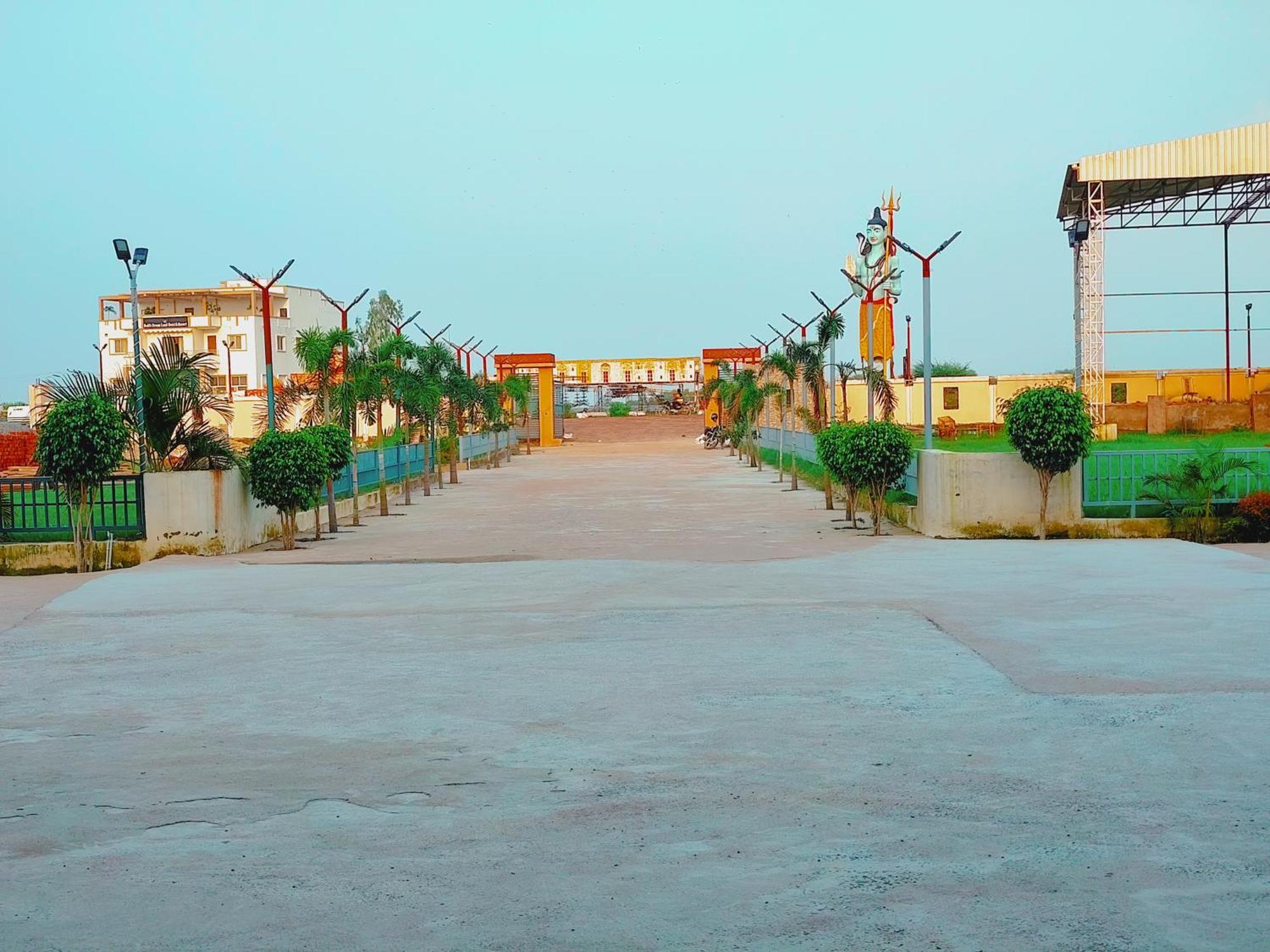 Avadh Sunshine Palace Hotel And Resort Ayodhya Buitenkant foto