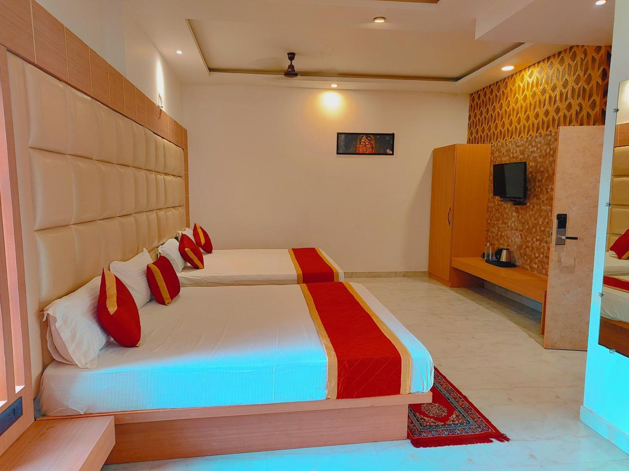 Avadh Sunshine Palace Hotel And Resort Ayodhya Buitenkant foto